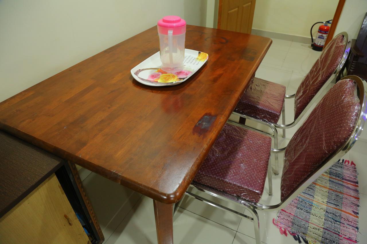 Divya Lodge Haiderabad Buitenkant foto