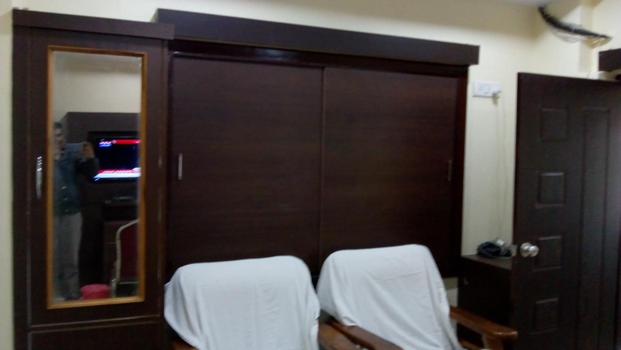 Divya Lodge Haiderabad Buitenkant foto